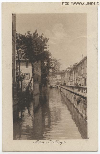 Milano - Il Naviglio - click to next image