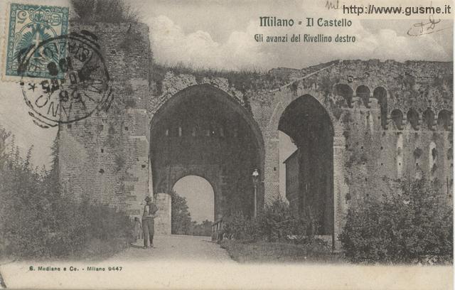 1905s Il Castello - Gli avanzi del Rivellino destro - click to next image