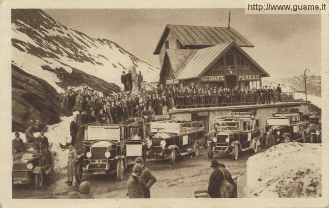 1931-06-16 Riunione gitanti al passo dello Stelvio_Rizzol-00001A-AV3giSt - click to next image