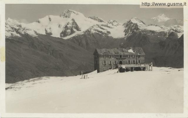 1934-06-24 Rif. Monte Livrio verso il Palla Bianca_Baeh-02719A-AV3Livr - click to next image