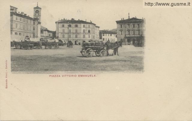 1903-vi-sd Piazza Vittorio Emanuele_naniE-00001A-SO1gari - click to next image