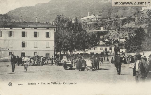 1908-09-15 Piazza Vittorio Emanuele_Wehr-06466A-SO1Gari - click to next image