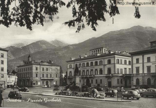 1961-08-19 Piazzale Garibaldi_Huber-00001A-SO1gari - click to next image