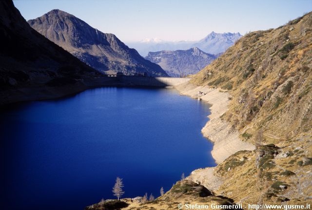  Lago Colombo - click to next image