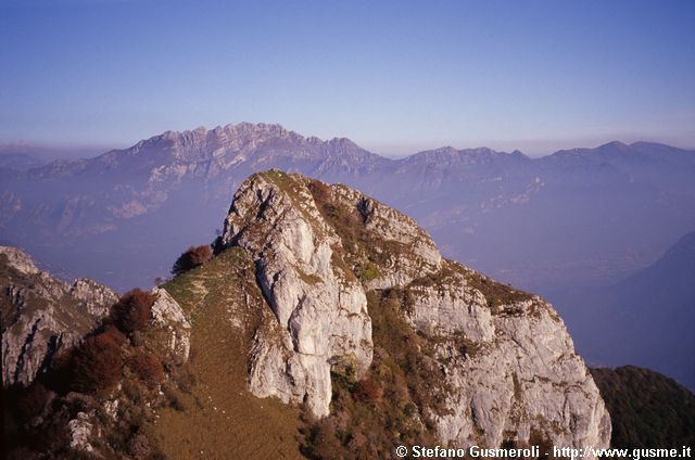  Corno orientale e Resegone - click to next image