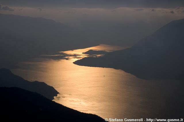  Tramonto sul lago di Como - click to next image