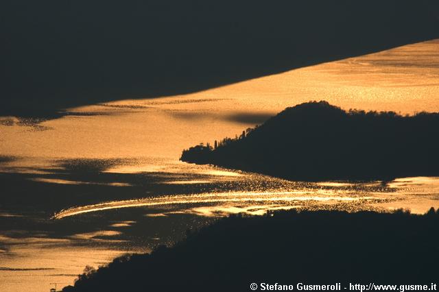  Tramonto sul lago di Como - click to next image