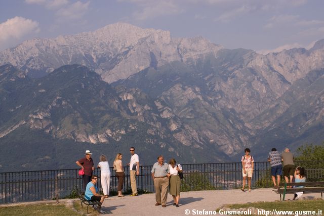  Belvedere con vista sulle Grigne - click to next image