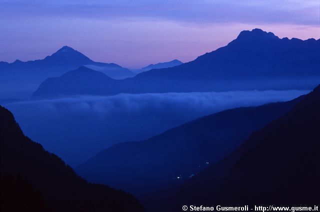  Tramonto su Legnone, Berlinghera e Sasso Canale - click to next image