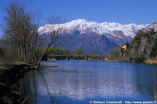  Mera, ponte del Passo e monte Bregagno - click to next image