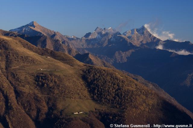  Alpi Vesina e Campo, pizzo dei Tre Signori - click to next image