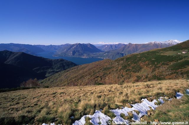  Panorama dai prati di Giumello - click to next image