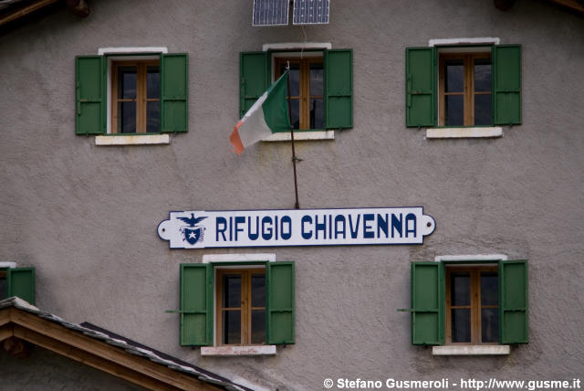  Rifugio Chiavenna - click to next image