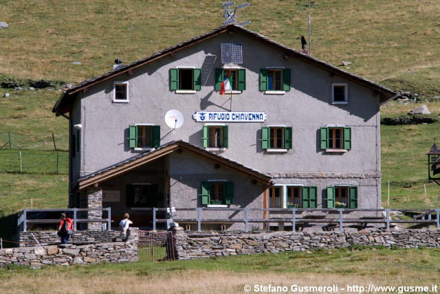  Rifugio Chiavenna - click to next image