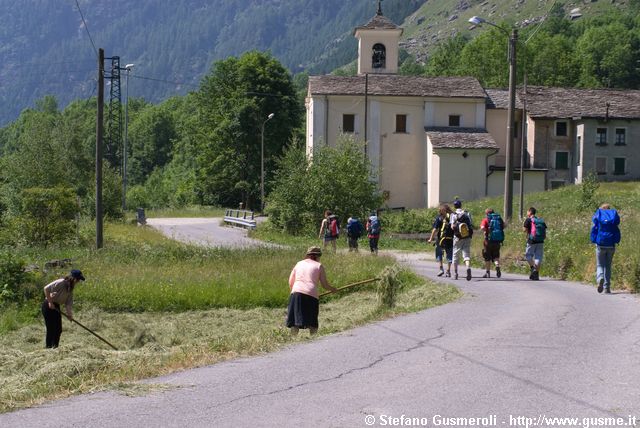  Escursionisti a Portarezza - click to next image