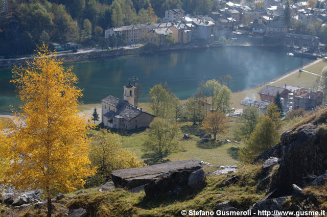  Lago di Portarezza - click to next image