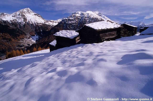  Servizio - Fienili e pizzo Groppera - click to next image