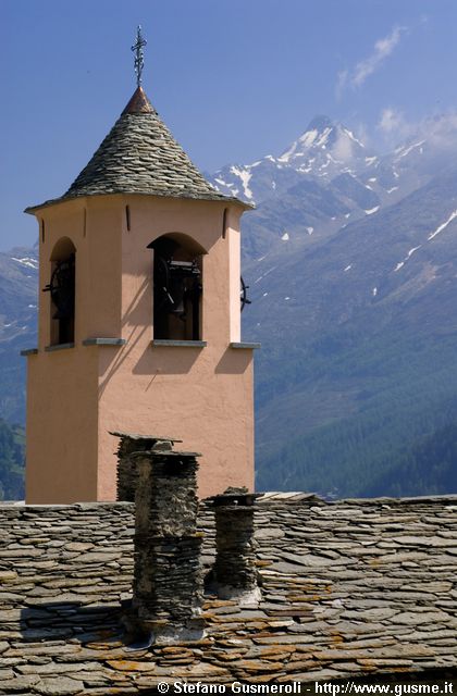  Tetti e campanile di Starleggia - click to next image