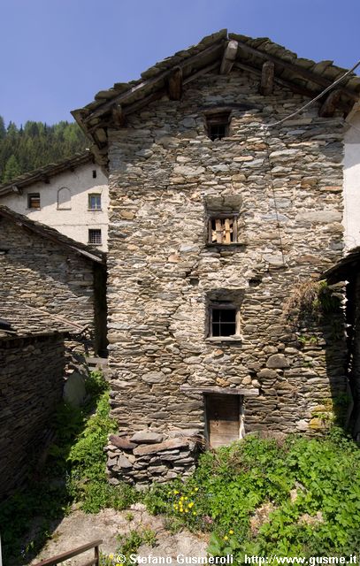  Rustici - click to next image