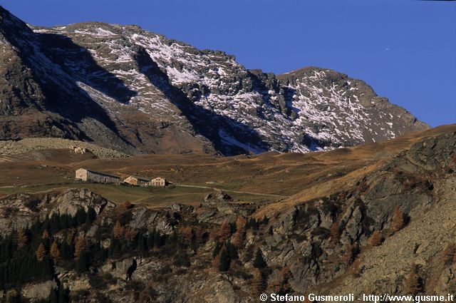  Alpe Zocana e monte Bardan - click to next image