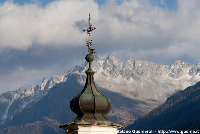  Campanile e cime della Bregaglia - click to next image