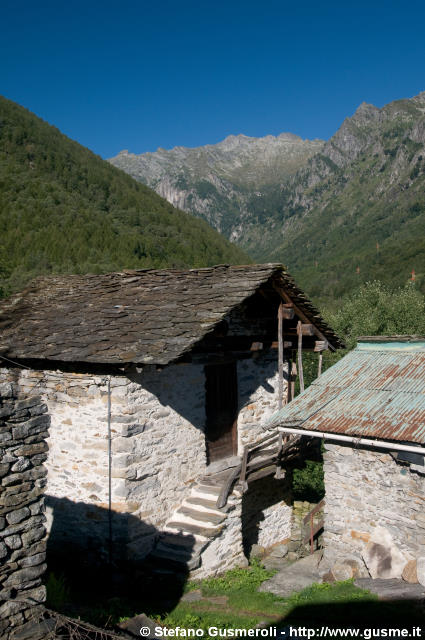  Monte Garzelli - click to next image