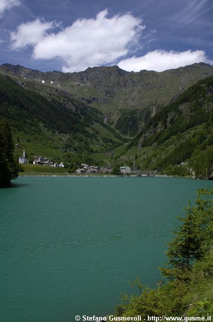  Lago di Isola e monte Cardine - click to next image