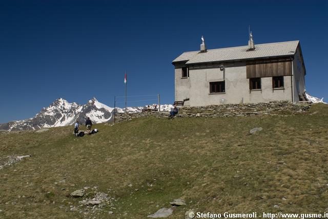  Rifugio Bertacchi - click to next image