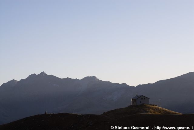  Rifugio Bertacchi - click to next image