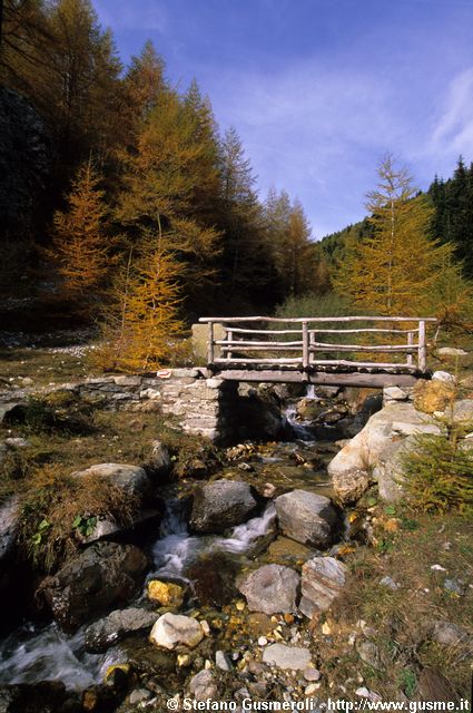  Ponticello di legno - click to next image