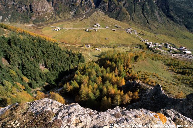  Larici autunnali, Macolini e Casone - click to next image