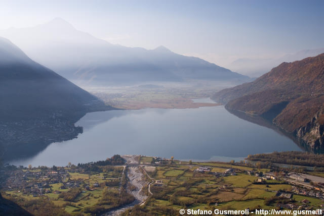  Lago di Mezzola - click to next image