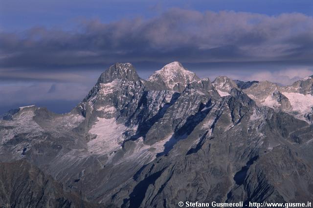  Ovest dei pizzi Badile e Cengalo - click to next image