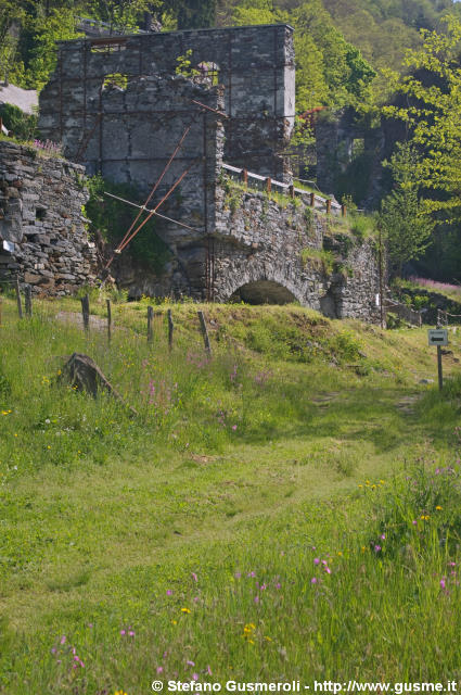  Resti e strada per Belfort - click to next image