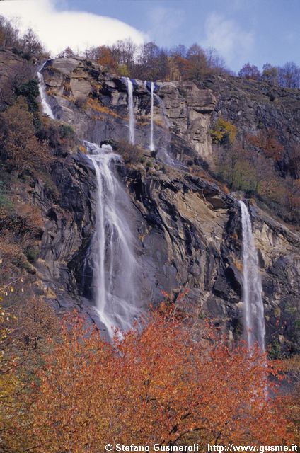  Cascate dell'Acquafraggia - click to next image