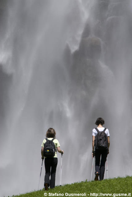  Nordic walking presso le cascate dell'Acqua Fraggia - click to next image