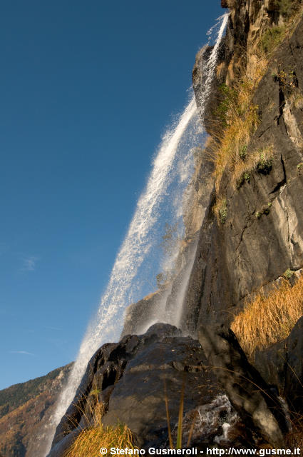  Cascata dell'Acqua Fraggia - click to next image