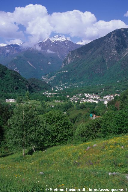  Val Bregaglia e monte Mater - click to next image