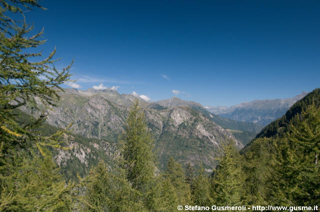  Panorama dall'Alpe Campo - click to next image