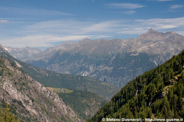  ValleSpluga dall'Alpe Campo - click to next image