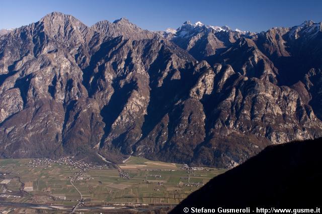  Piano di Chiavenna, Somaggia e pizzo di Prata - click to next image