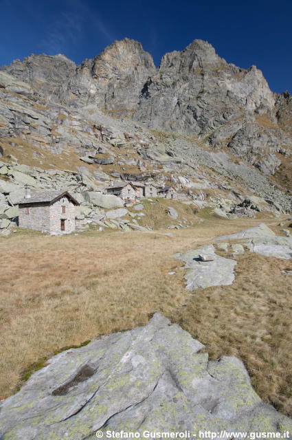  Alpe Cornera e pizzo Camoscera - click to next image