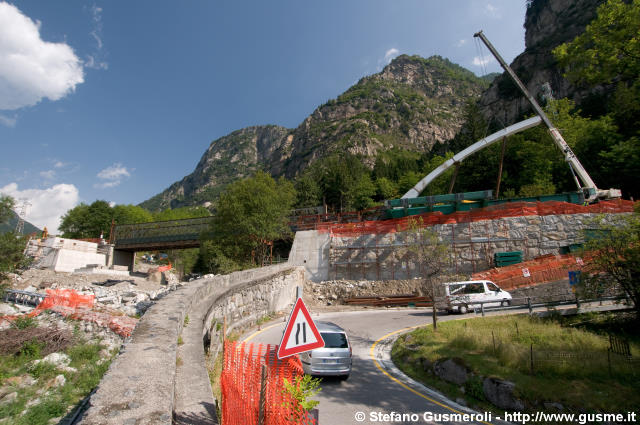  Lavori sul ponte della val d'Avero - click to next image