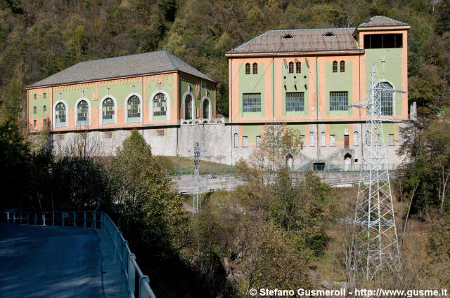  Centrale di San Bernardo - click to next image