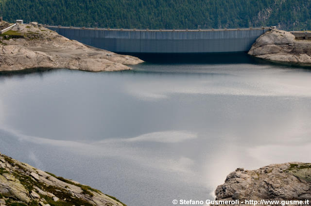  Lago e diga del Truzzo - click to next image