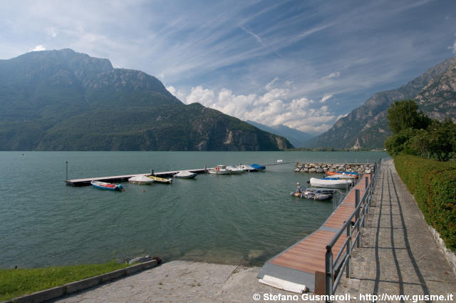  Porticciolo di Verceia - click to next image