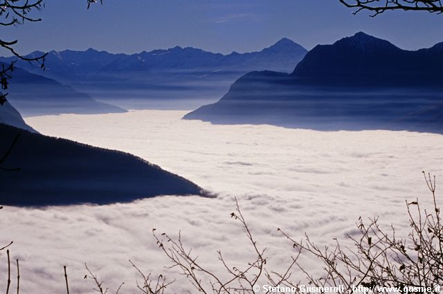  Nuvole sulla valchiavenna - click to next image