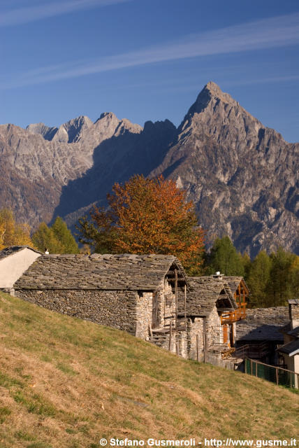  Alpe Cermine e pizzo di Prata - click to next image